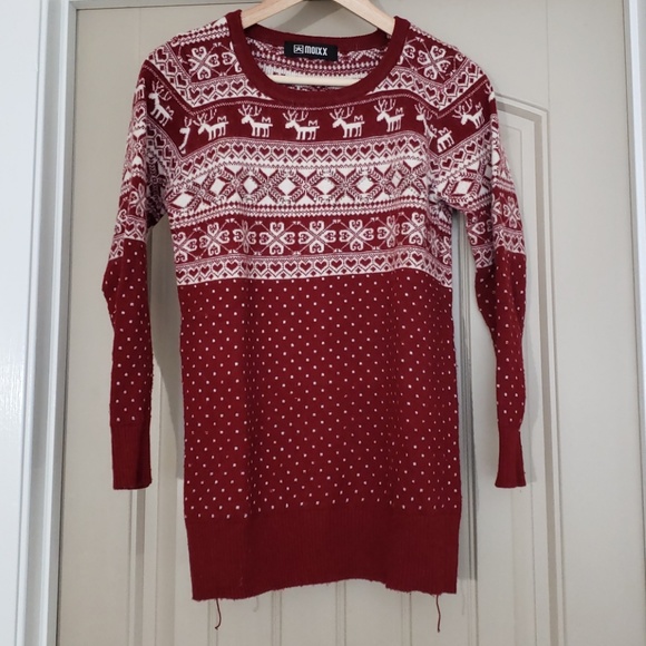 Gorgeous sweater with deer - Picture 2 of 5